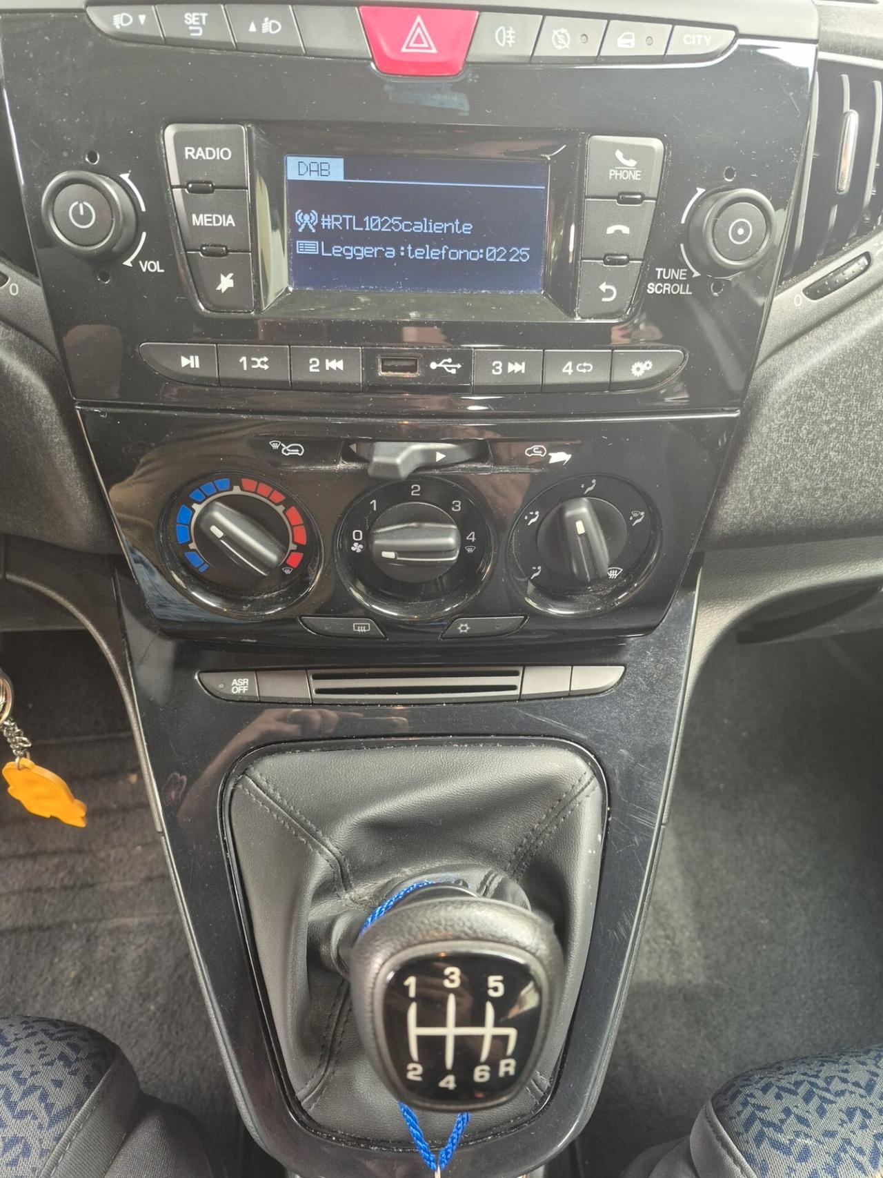 Lancia Ypsilon 1.0 FireFly 5 porte S&S Hybrid Silver