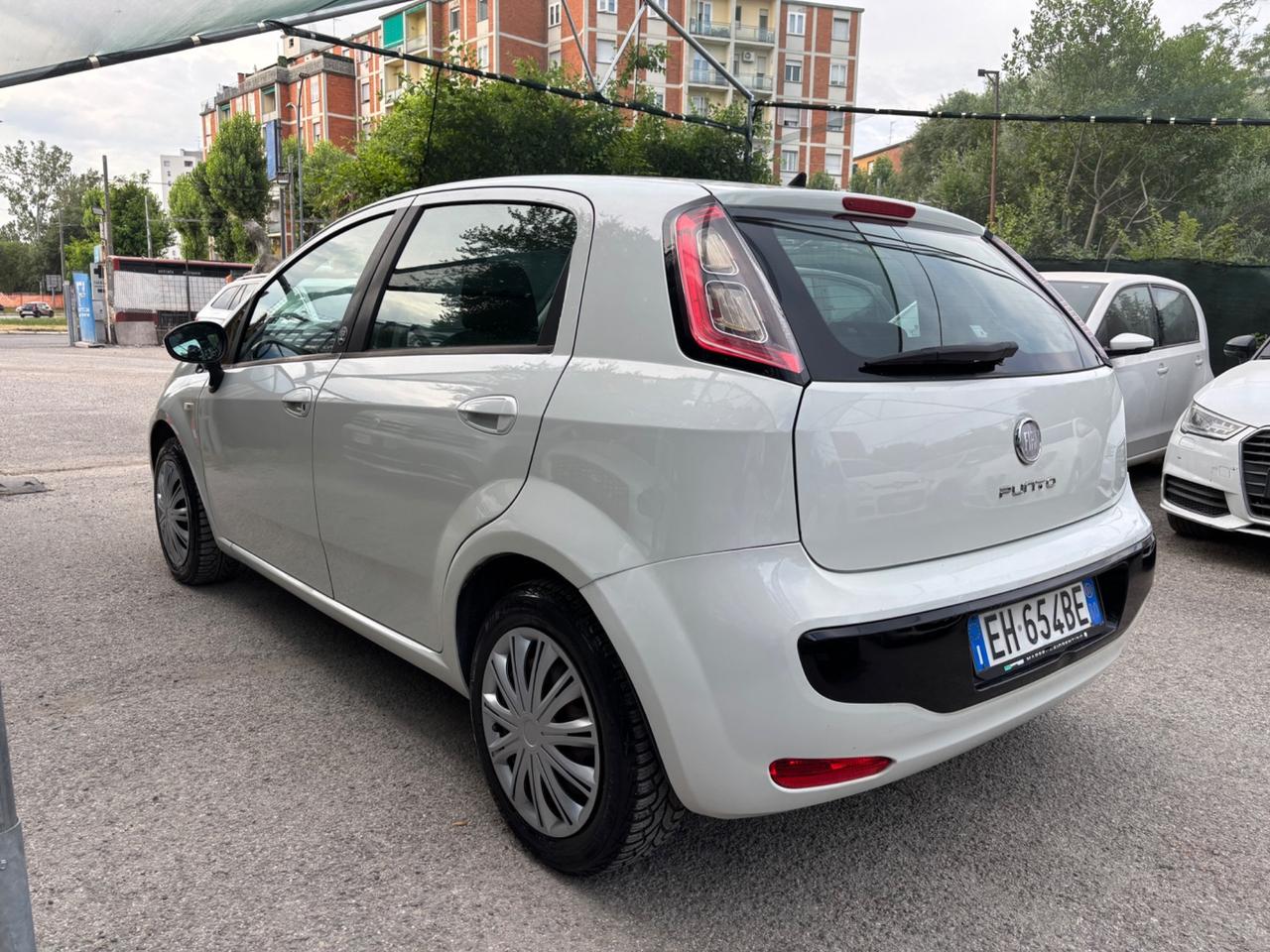 Fiat Punto Evo 1.2 5 porte Dynamic OK NEOPATENTATI