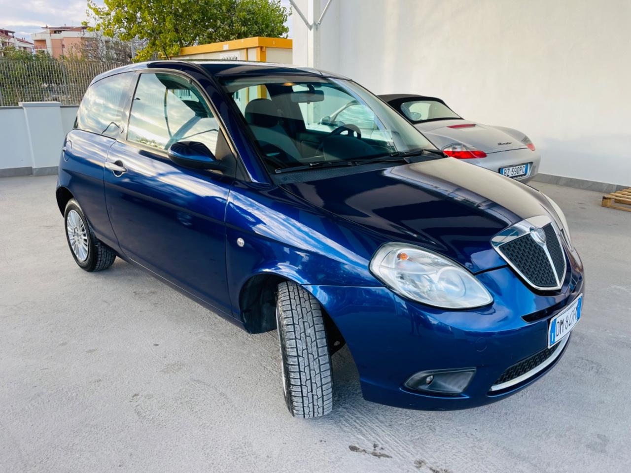 Lancia Ypsilon 1.3 MJT 75 CV OK NEOPATENTATO