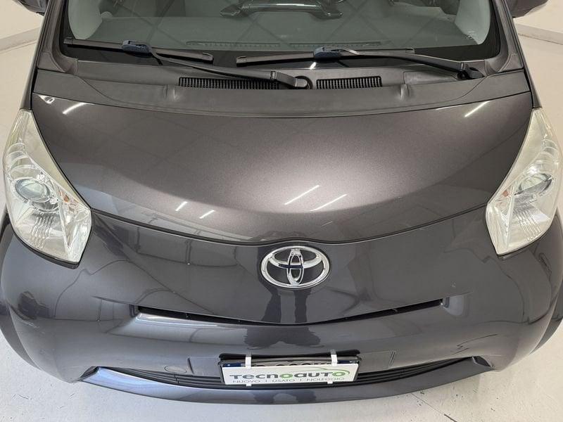 Toyota iQ iQ 1.0 Lounge (high) CVT