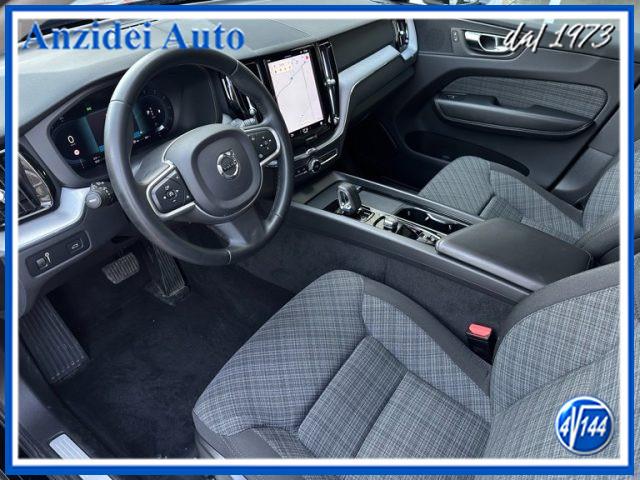 VOLVO XC60 B4 (d) AWD Geartronic Momentum Pro