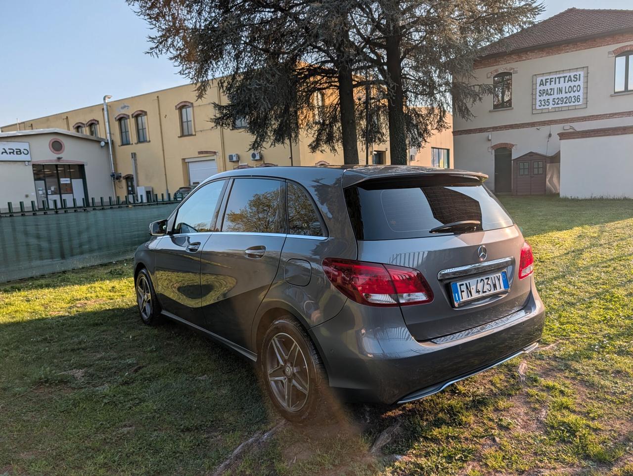 Mercedes-benz B 180 Premium