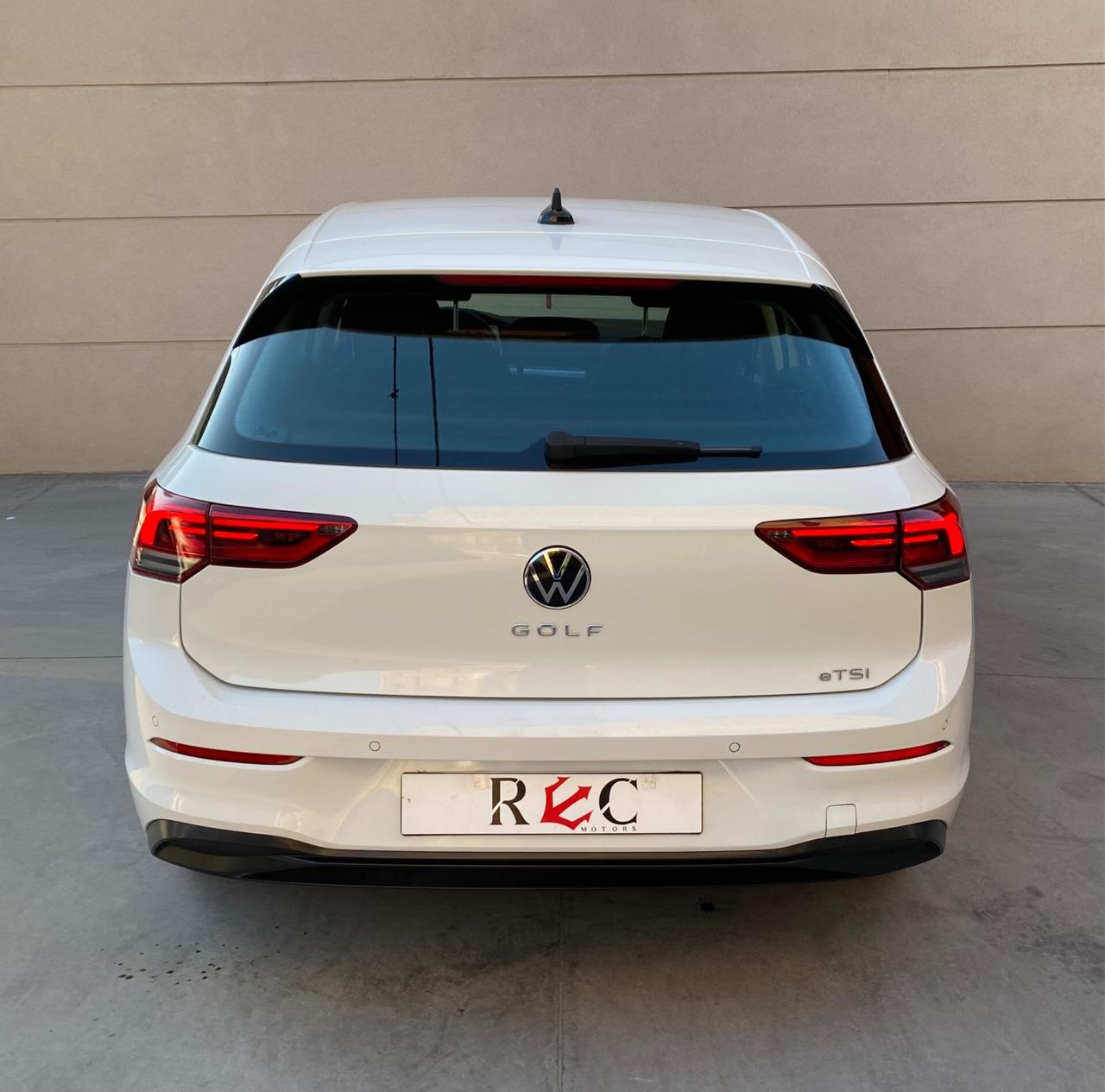 Volkswagen Golf Variant 1.0 eTSI EVO DSG Life