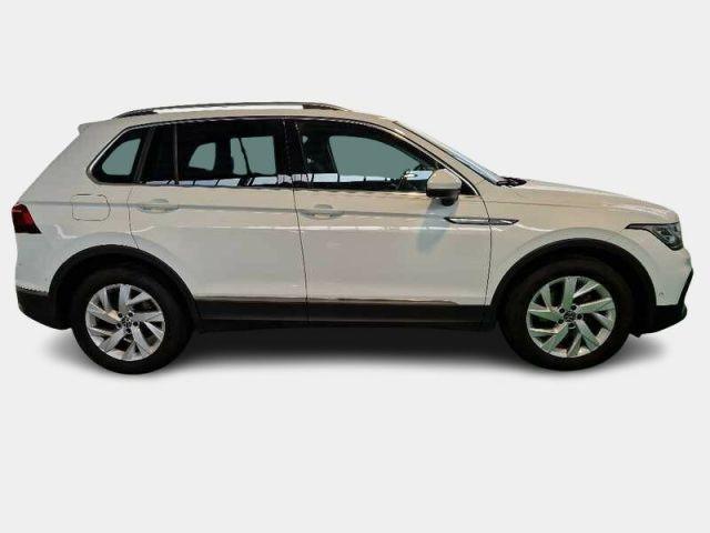 VOLKSWAGEN Tiguan 2.0 TDI 150 CV SCR DSG Elegance