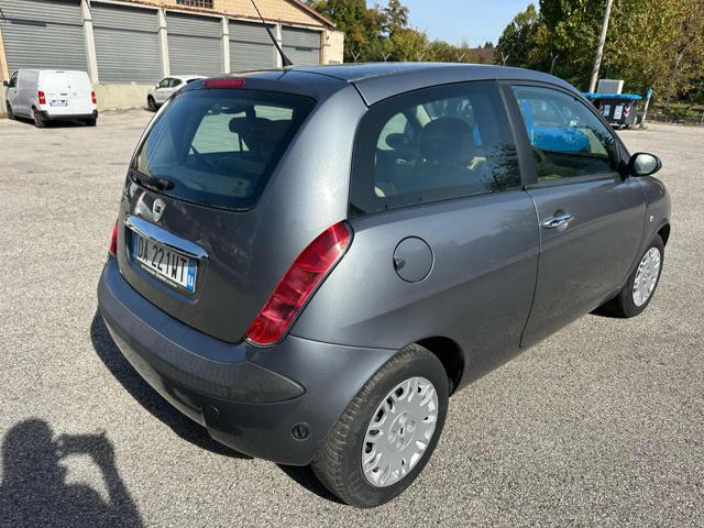 LANCIA Ypsilon 1.2 16V Oro GPL ( gas )