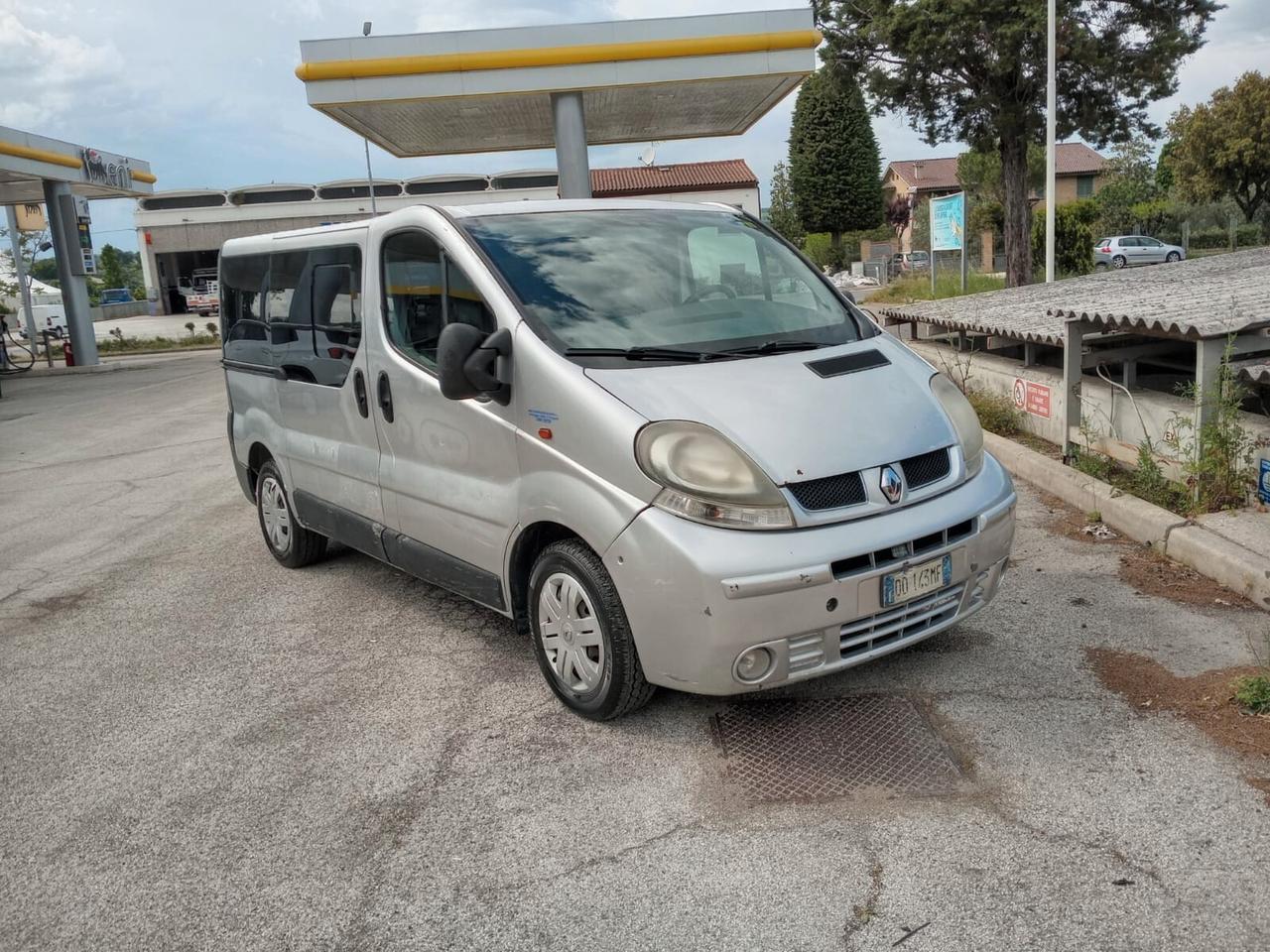 Renault Trafic T27 2.0 dCi/90 PC-TN Passenger Confort