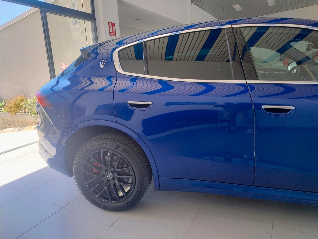 Maserati Grecale MHEV 300 CV AWD GT