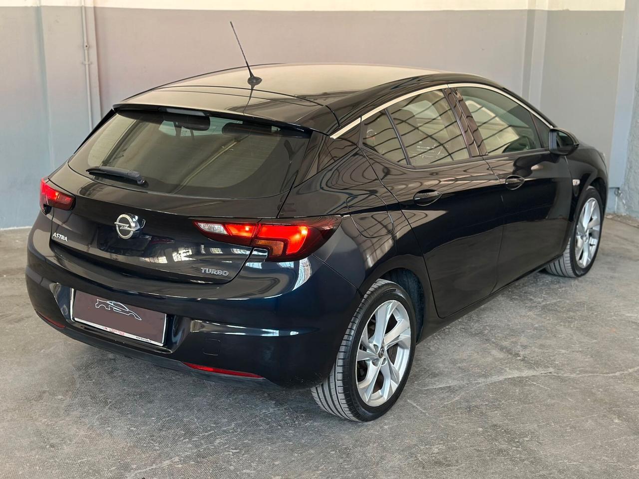 Opel Astra 1.4 Turbo 150CV Start&Stop 5 porte Innovation