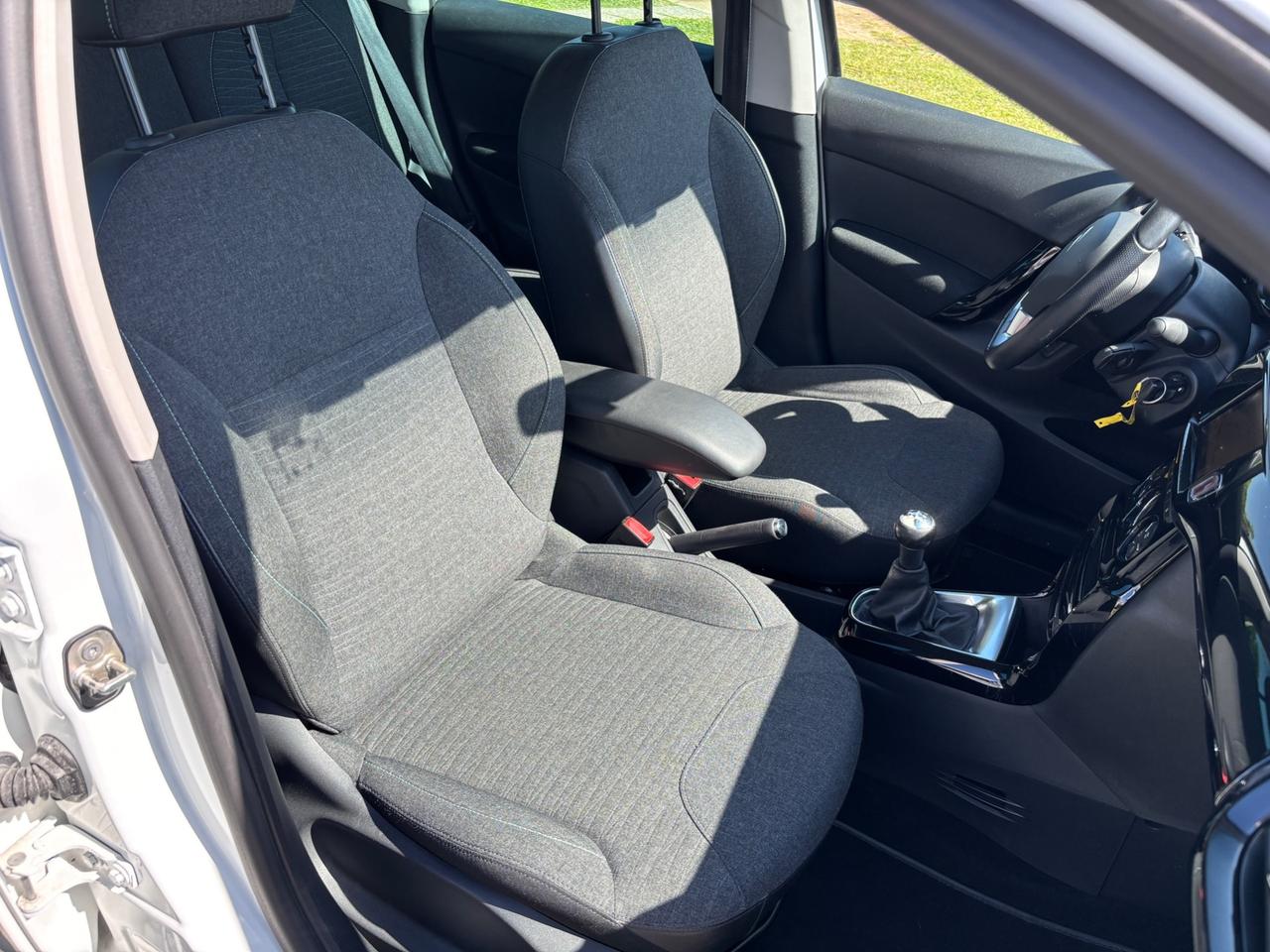 Citroen C3 1.2 82CV Exclusive-12/2015"KM 59.000"