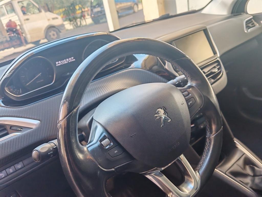 Peugeot 208 1.6 HdI come nuova