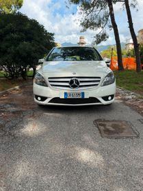 Mercedes-benz B 180 CDI Automatic Premium