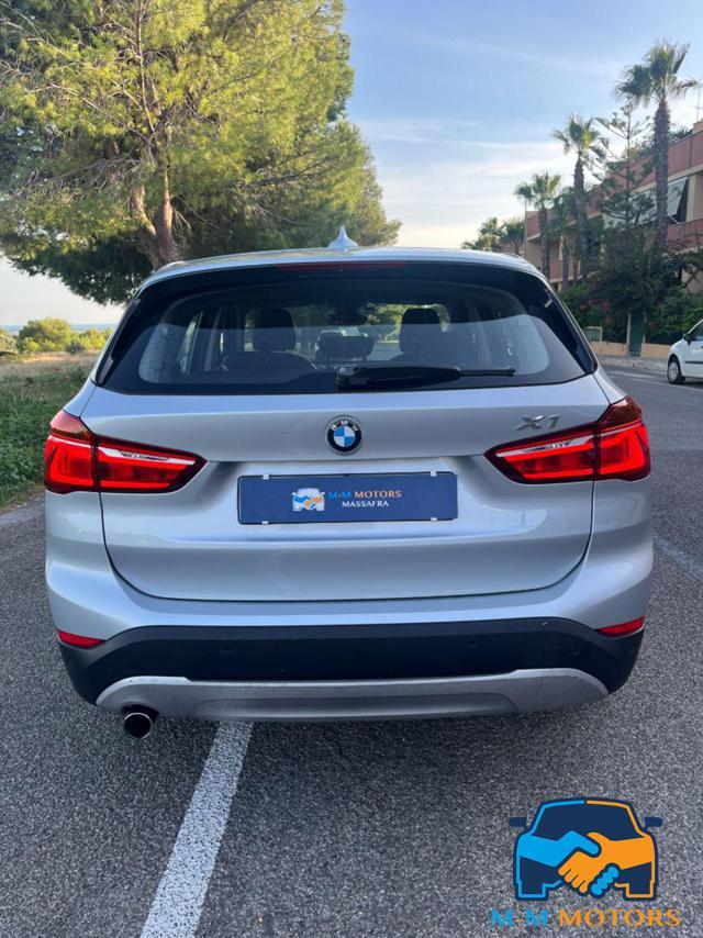 BMW X1 xDrive18d Advantage +Tetto
