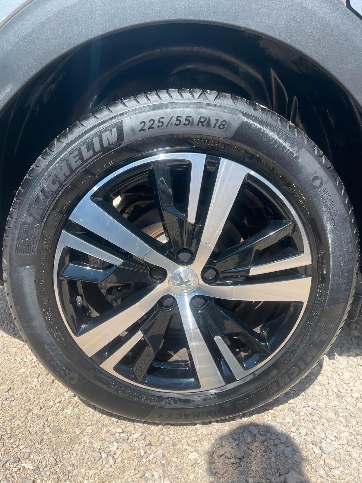 Peugeot 3008 1.2cc 130cv GT LINE PureTech Turbo S&S EAT8