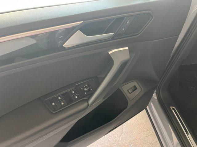 VOLKSWAGEN Tiguan 2.0 TDI 150 CV SCR DSG Elegance