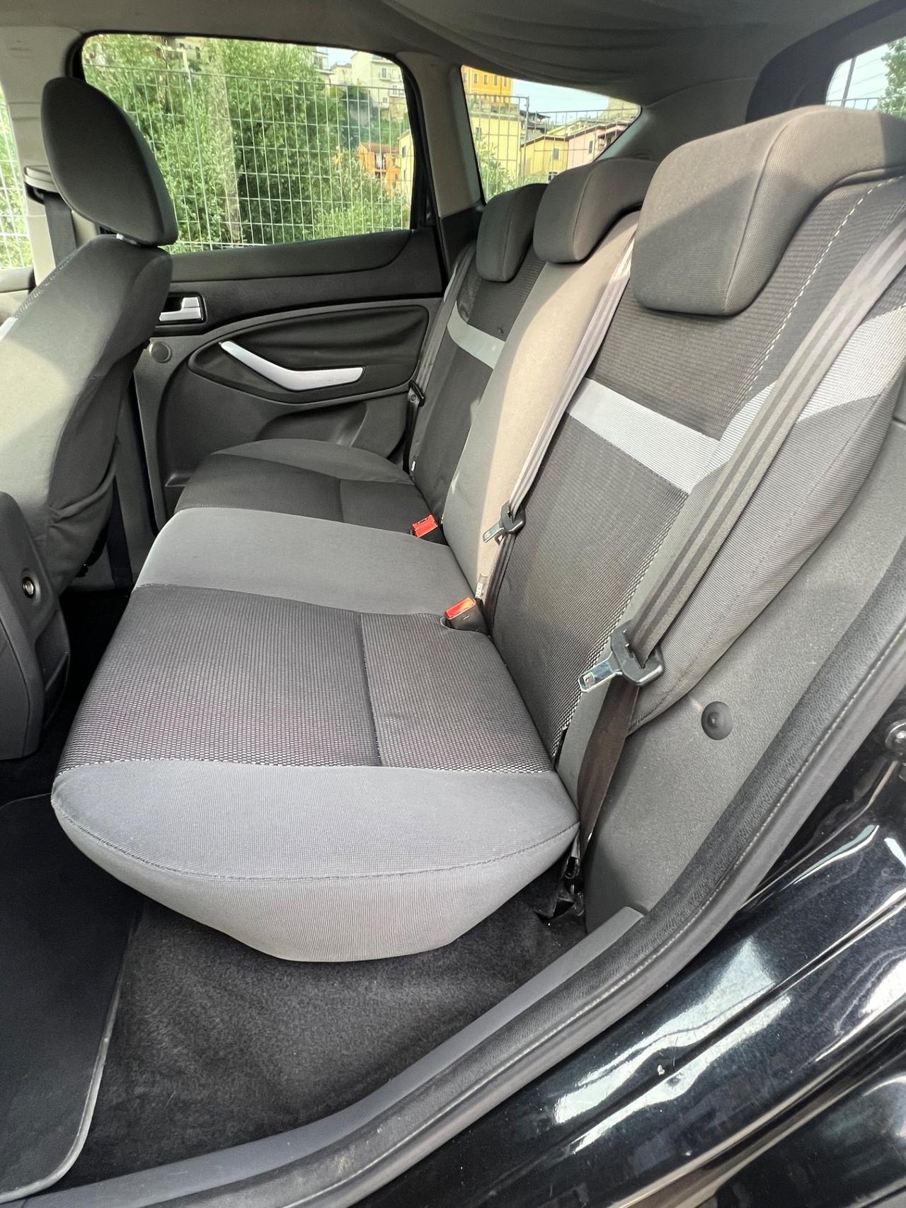 Ford Kuga 2.0 TDCi 136 CV 2WD Titanium DPF