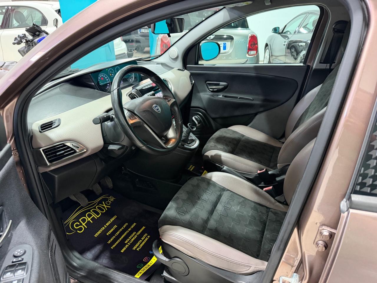 LANCIA YPSILON ELLE 2015 *EDIZIONE LIMITATA