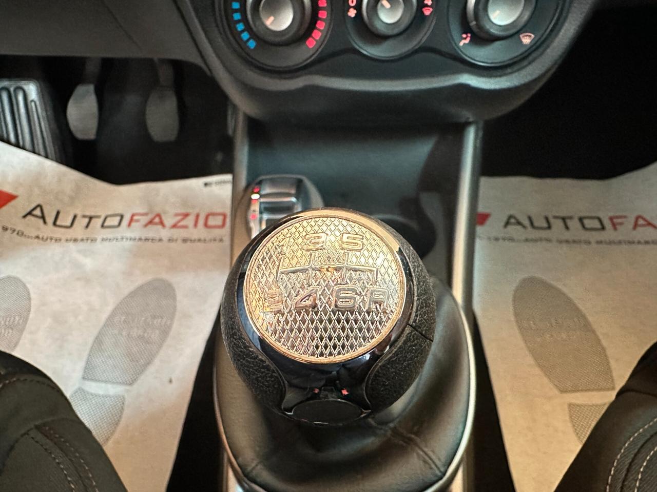 Alfa Romeo MiTo 1.4 78 CV Distinctive Premium Pack