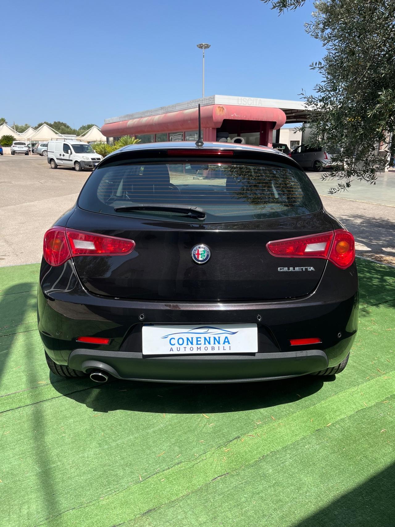 Alfa Romeo Giulietta 1.6 JTDm-2 120 CV Distinctive