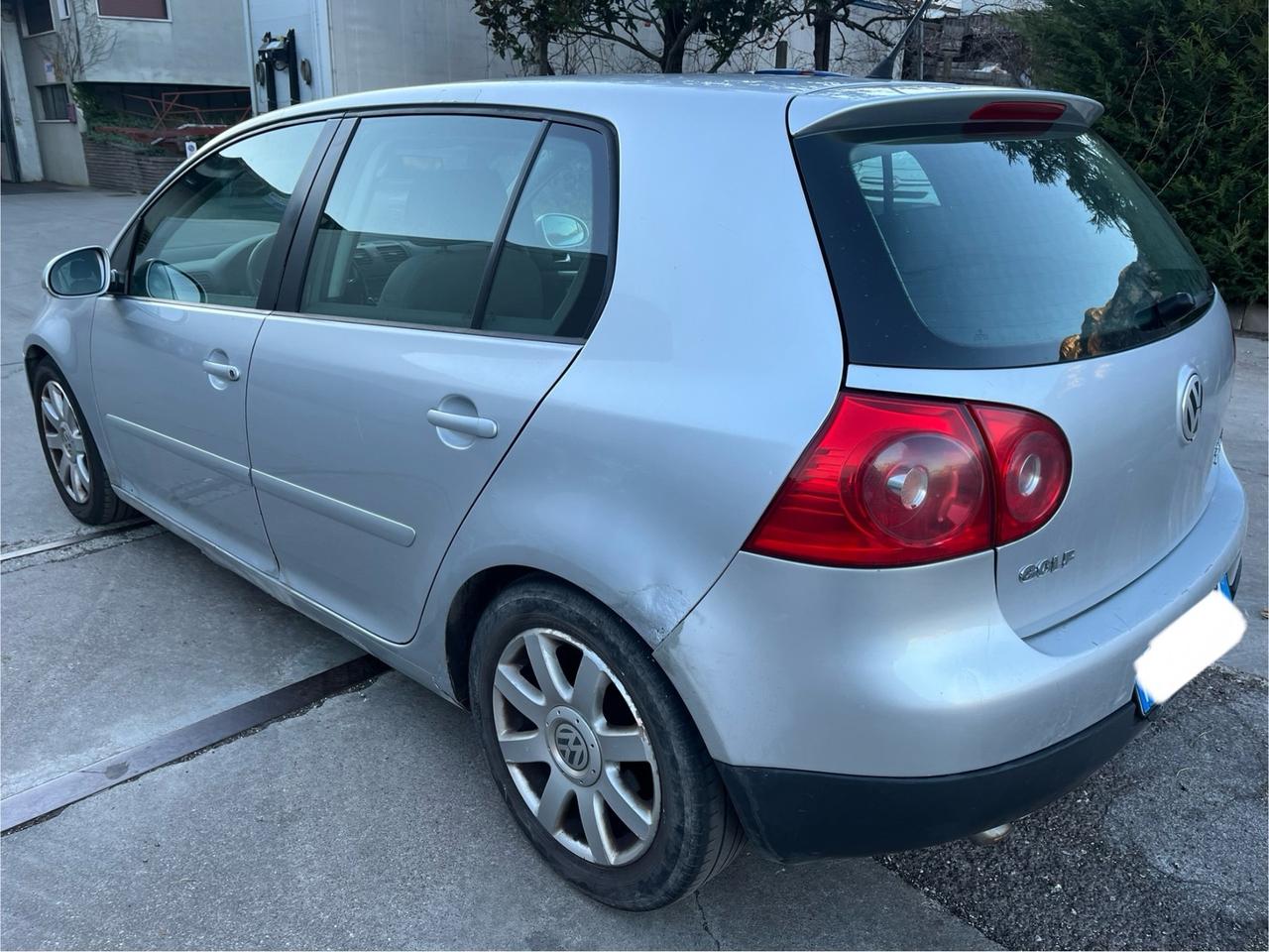 Volkswagen Golf 2.0 16V TDI 4mot. 5p. Sportline