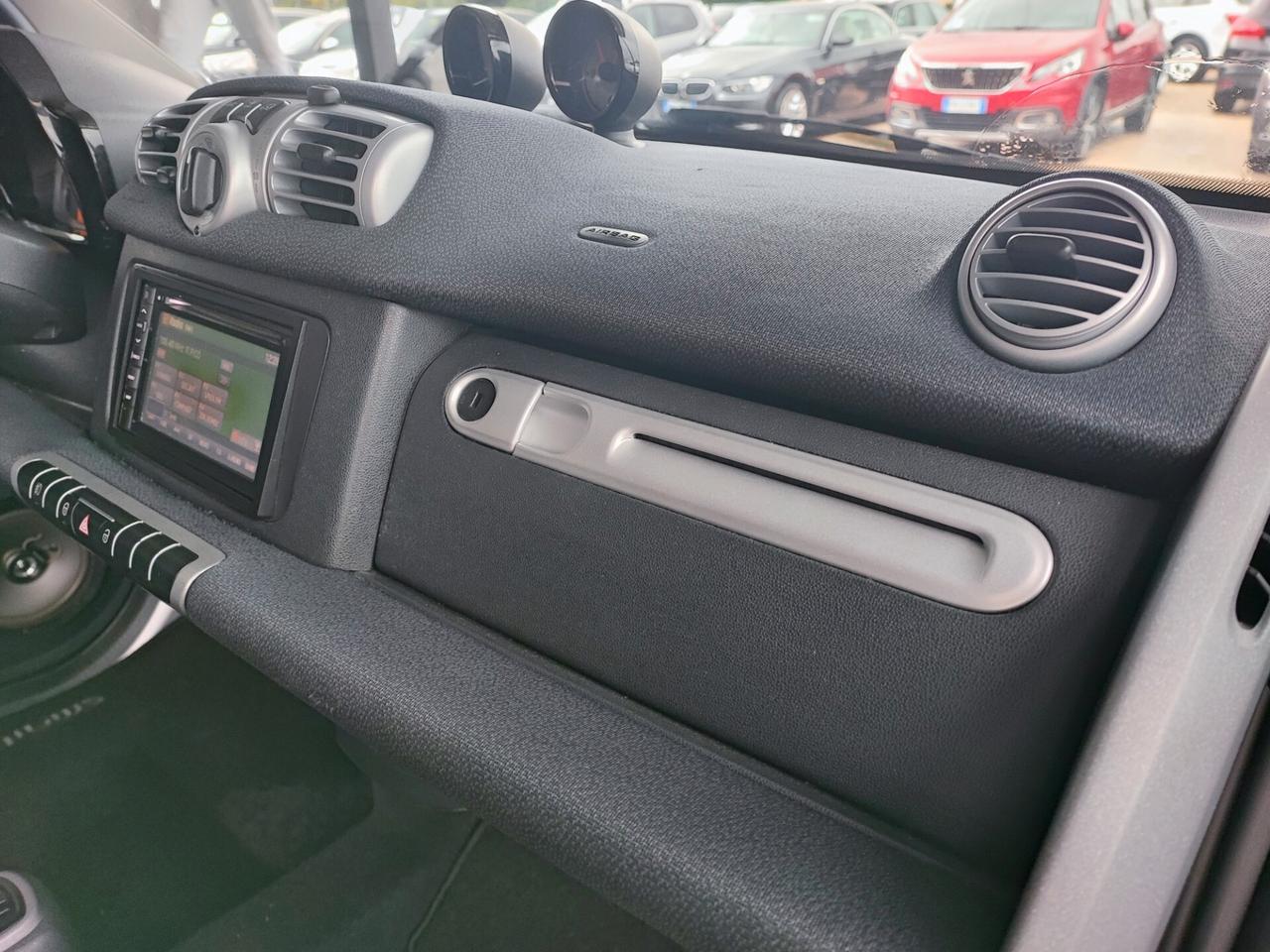 Smart ForTwo 1000 62 kW coupé passion