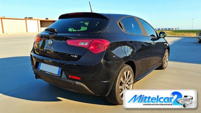 ALFA ROMEO Giulietta 1.6 JTDm-2 105 CV Veloce
