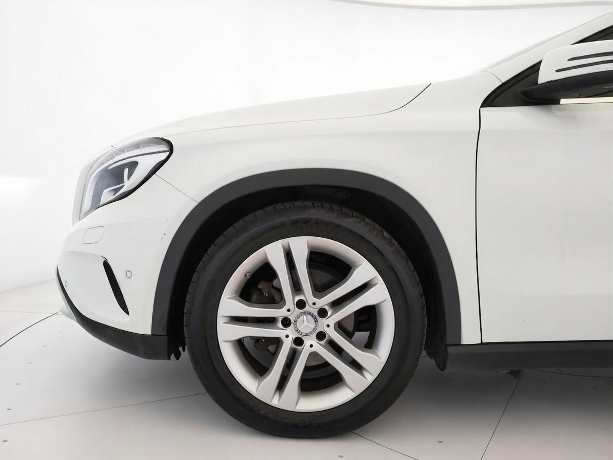 Mercedes-benz GLA 200 d Automatic Sport - NEOPATENTATI