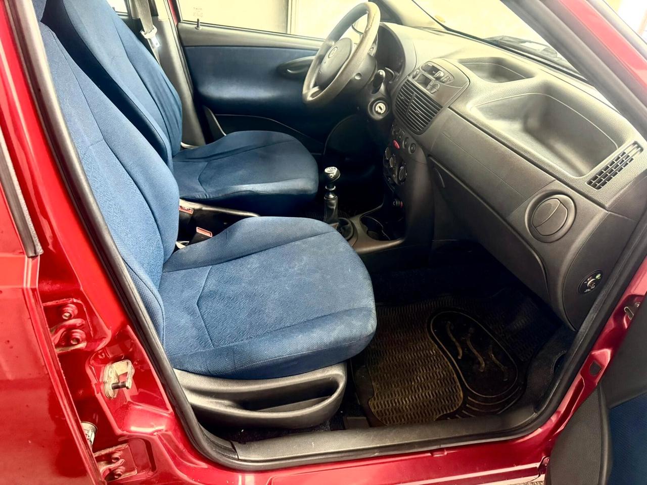 Fiat Punto 1.2i cat 5 porte EL