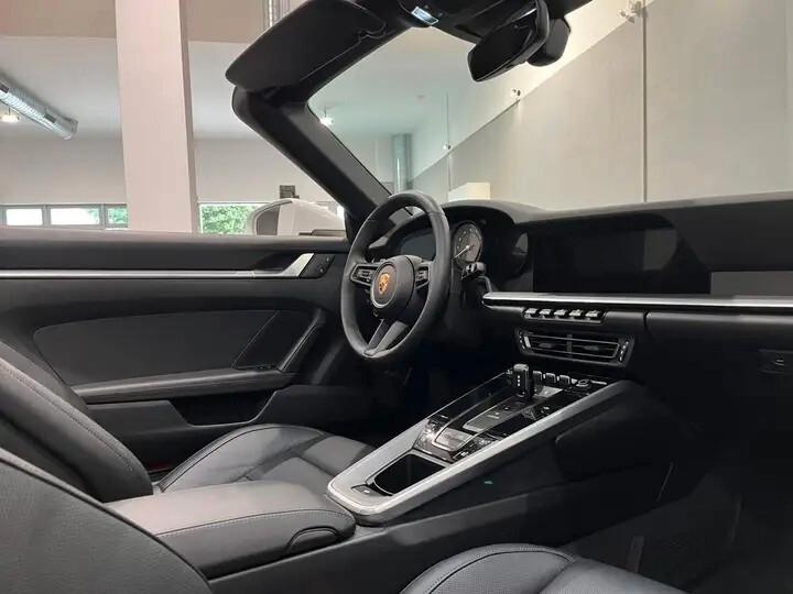 Porsche 911 Carrera GTS Cabriolet