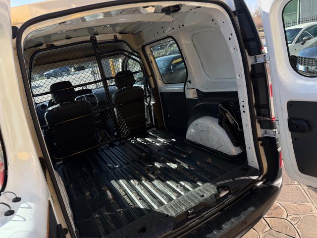 RENAULT Kangoo IVA ESPOSTA