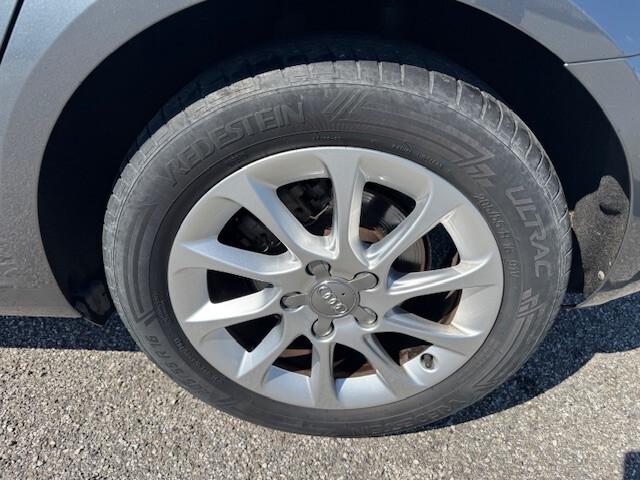 Audi A3 SPB 1.6 TDI S tronic Attraction-OK NEOPATENTATI
