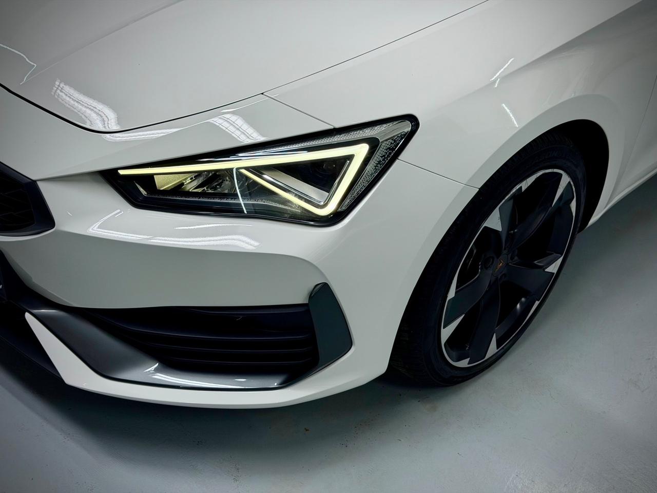 Cupra Leon 1.5 Hybrid 150 CV DSG