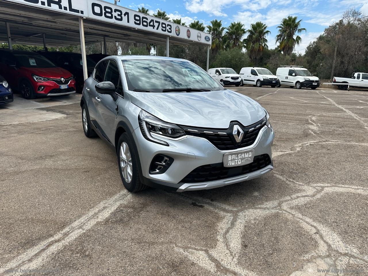 RENAULT Captur Hybrid E-Tech N1