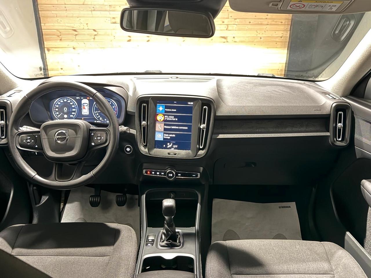 Volvo XC40 T2 Business