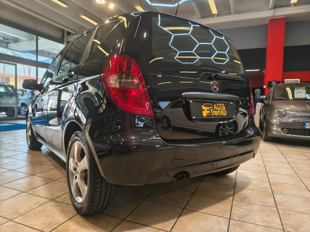 Mercedes-benz A 160 56.000km Coupé Special Edition