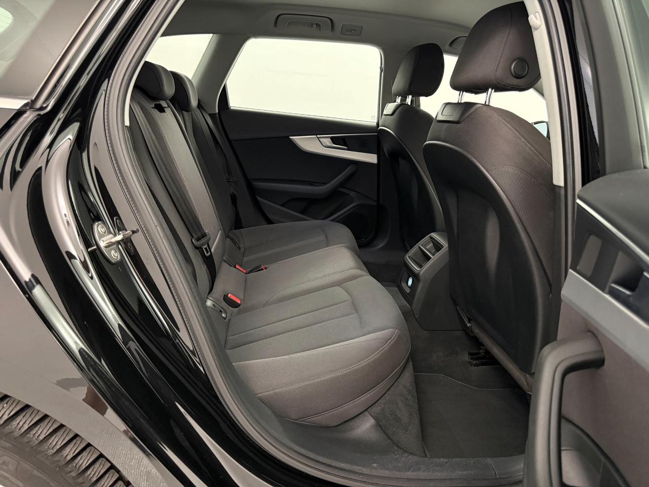Audi A4 Avant 2.0 TDI 150 CV ultra Business Sport LED/NAVI VIRTUAL/S.TRONIC/1 PROPIETARIO