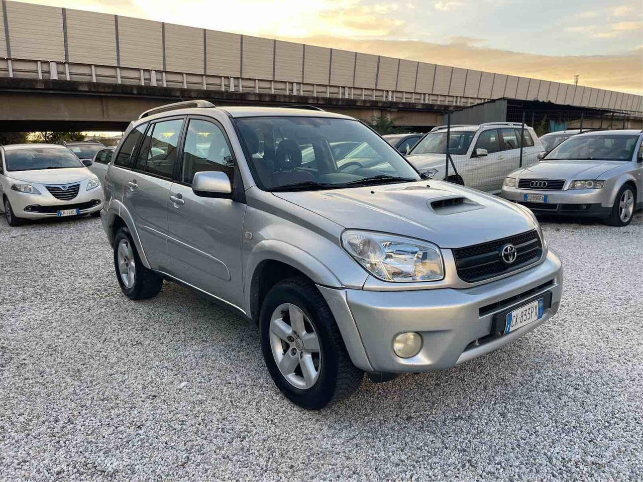 TOYOTA RAV 4 - 4X4 - SOL