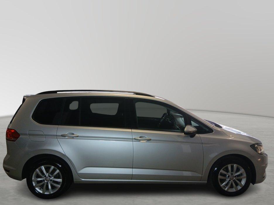 VOLKSWAGEN Touran 3ª serie - Touran 1.6 TDI 115 CV SCR DSG Comfortline BlueMotion Tech. 7P
