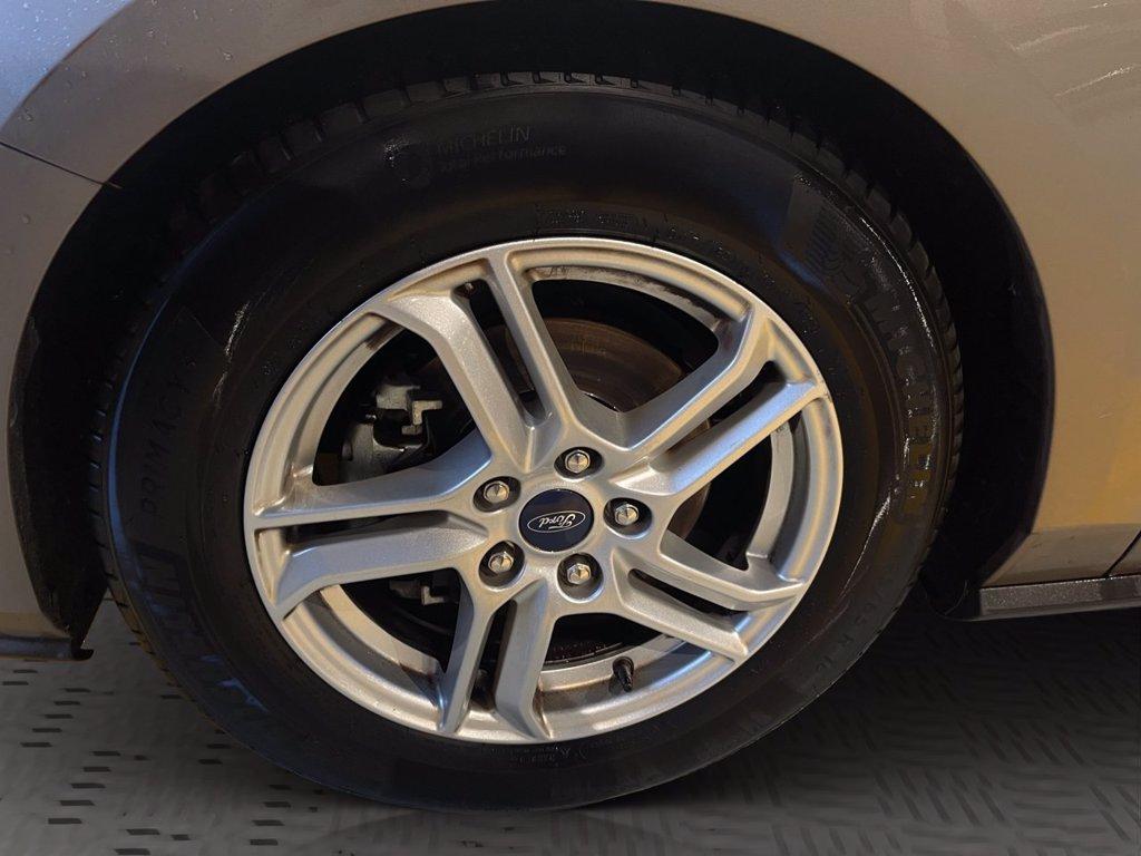 FORD Focus 1.0 ecoboost Plus 100cv del 2018