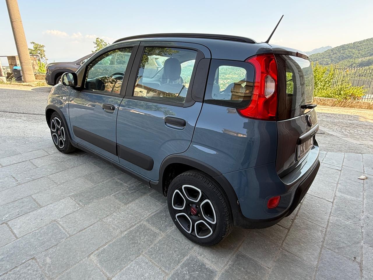 Fiat Panda hybrid sport