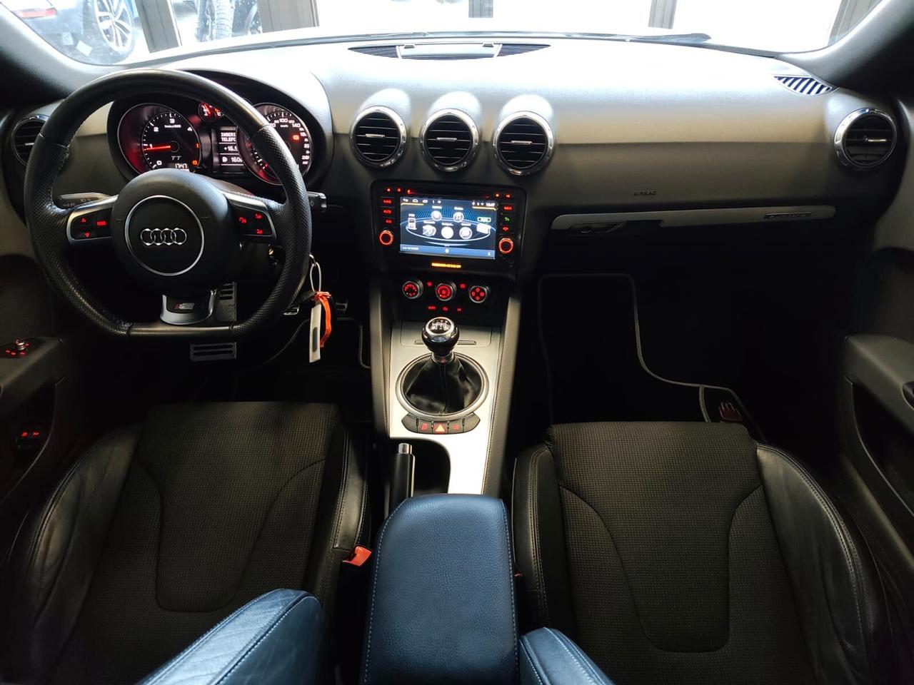 Audi TT Coupé 2.0 TDI QUATTRO S LINE