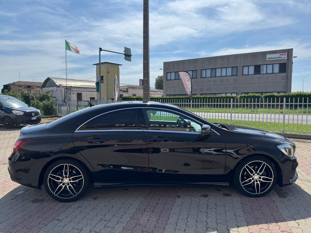 Mercedes-benz CLA 180 d Premium