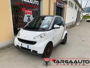 Smart fortwo 1000 45 kW MHD coupé pure
