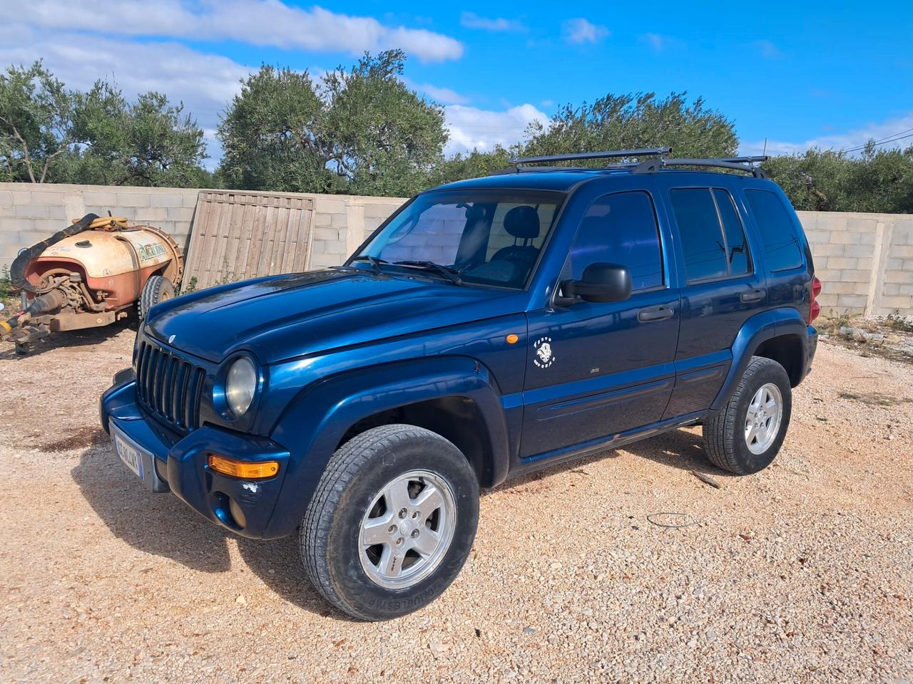 Jeep Cherokee 2.5 autocarro (gancio traino)