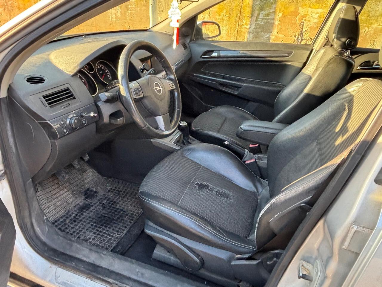 Opel Astra 1.9 16V CDTI 150CV Station Wagon Cosmo