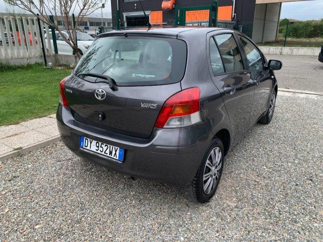 TOYOTA Yaris 1.3 5 porte Sol