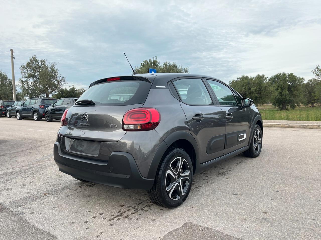 Citroen C3 BlueHDi 100 S&S Plus Km0