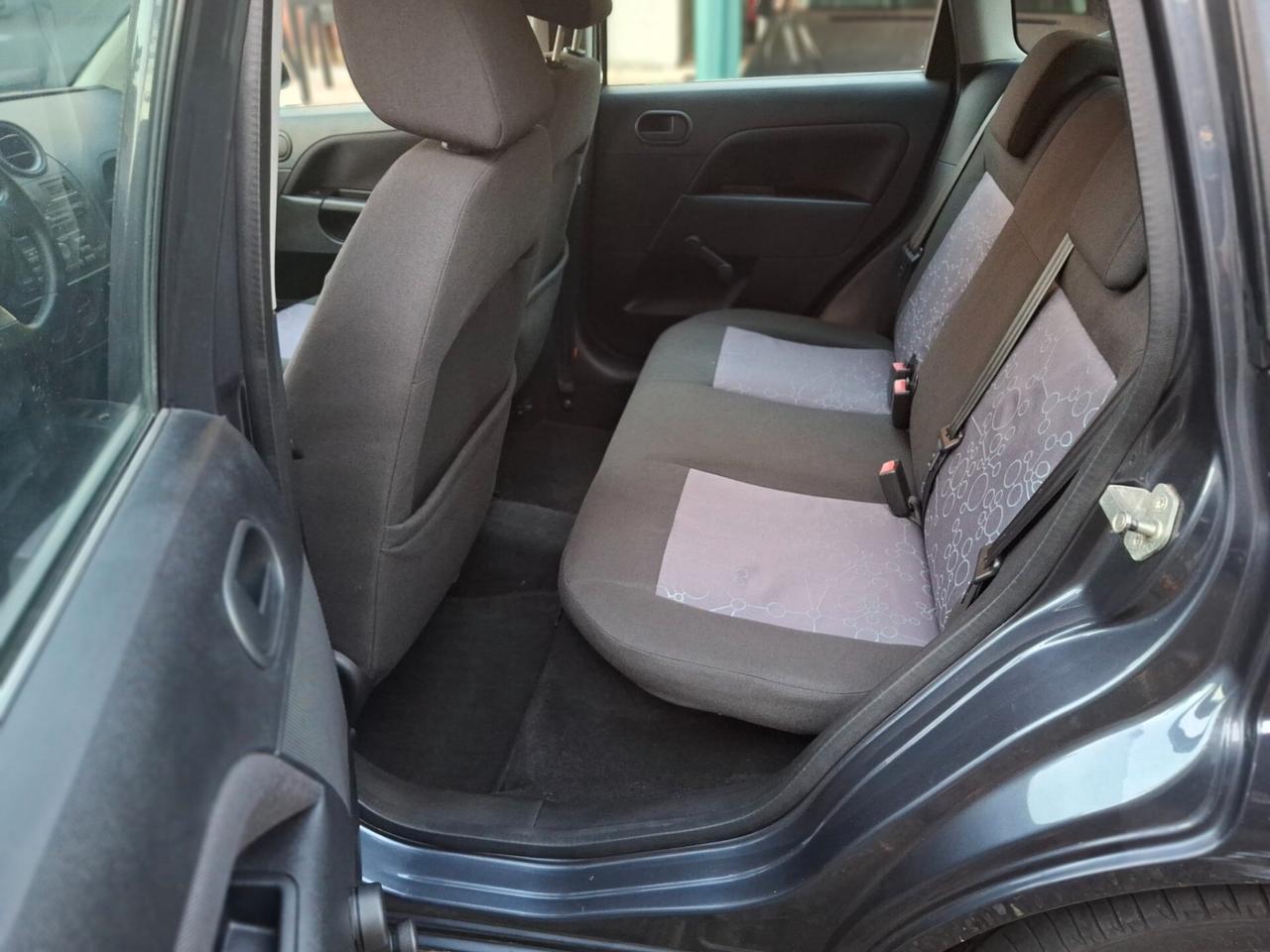 Ford Fiesta MECCANICA OTTIMA OK NEOPATENTATI!