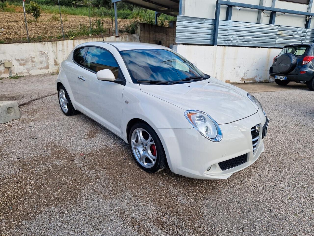 Alfa Romeo MiTo 1.3 JTDm-2 85 CV S&S Distinctive