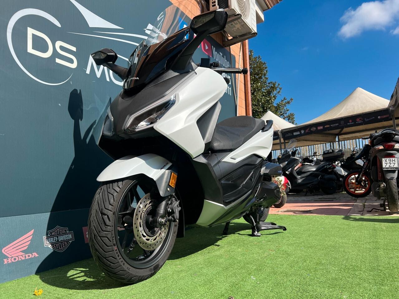 Honda Forza 350 Abs