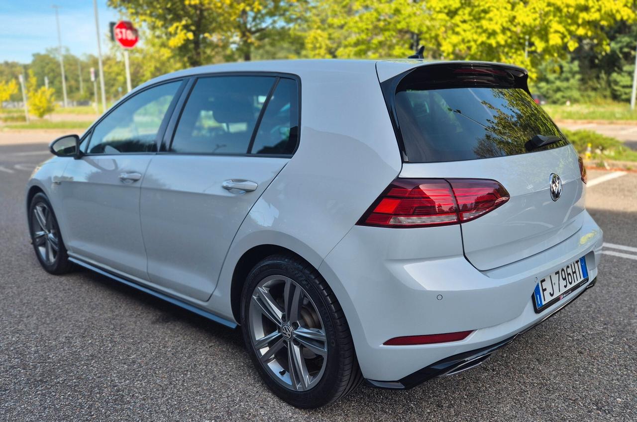Volkswagen Golf 1.6 TDI 110 CV DSG 5p R-LINE